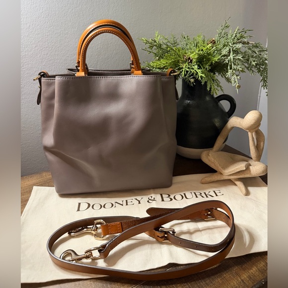 Dooney & Bourke Barlow Satchel/Crossbody Bag - Picture 2 of 16